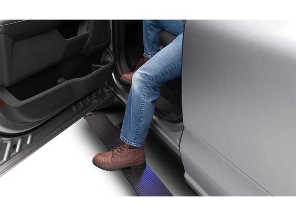 21-C F150 (EXC POWER/ECO BOOST) SUPERCREW/SUPERCAB PLUG-N-PLAY POWERSTEP