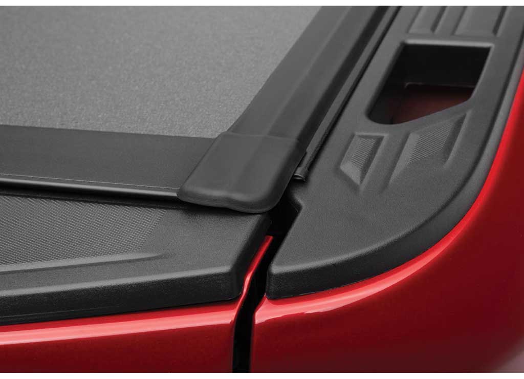 15-22 COLORADO/CANYON CREW CAB 5FT BAKFLIP MX4 TONNEAU COVER