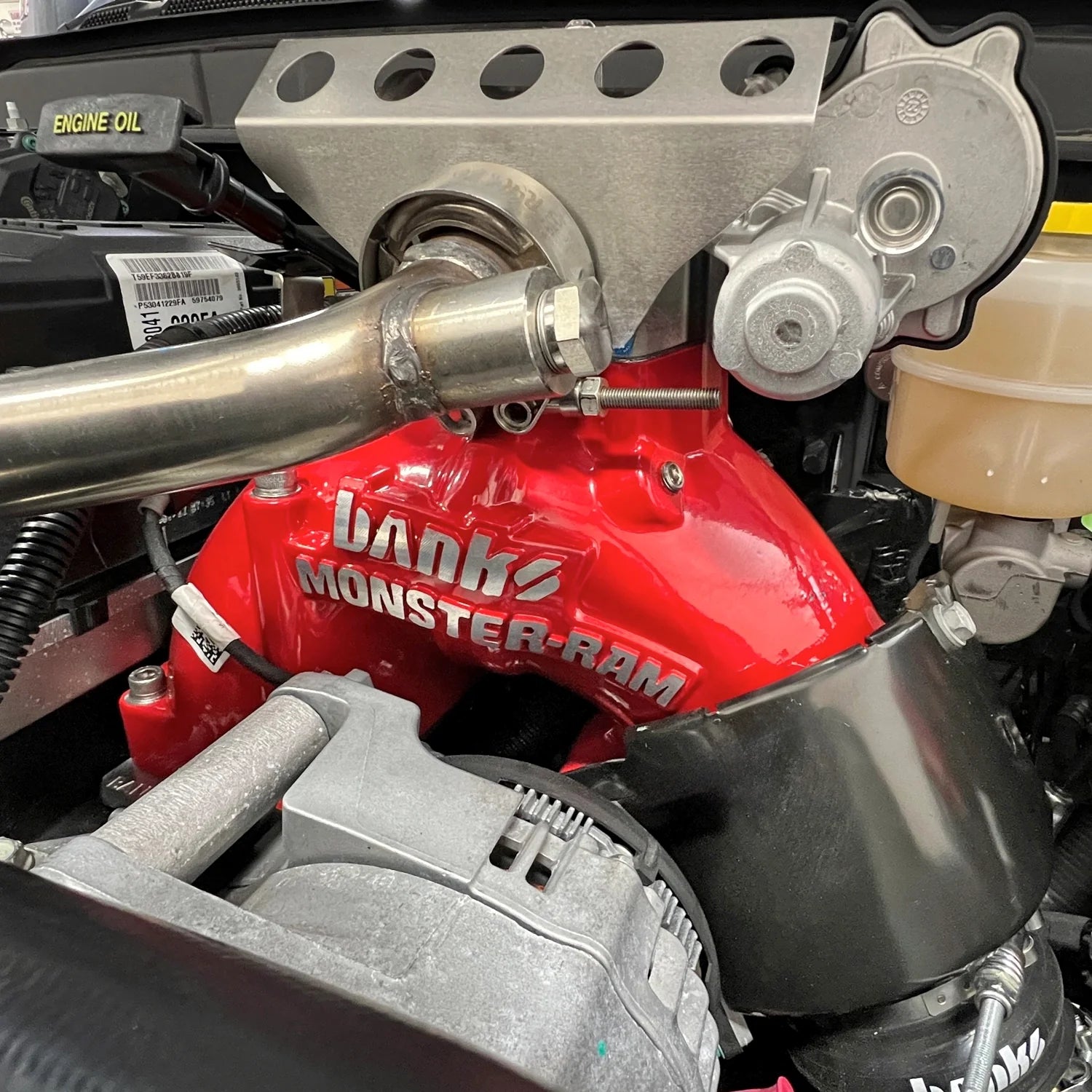 13-18 RAM 2500/3500 6.7L MONSTER-RAM INTAKE SYSTEM W/FUEL LINE RED W/HEATER SYSTEM UPGRADE